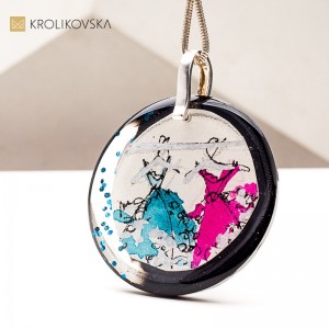 Ręcznie Malowane Naszyjniki: Idealny Prezent dla Konesera Sztuki.