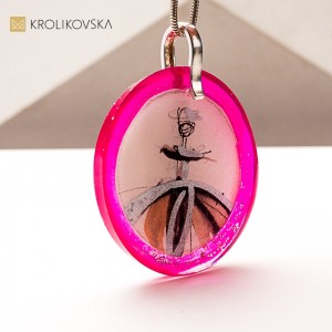 Artystyczne Naszyjniki: Ręcznie Malowana Biżuteria jako Idealny Prezent.
