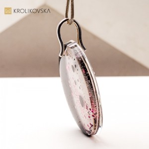 Personalizowane naszyjniki – niepowtarzalne dzieła sztuki w biżuterii.