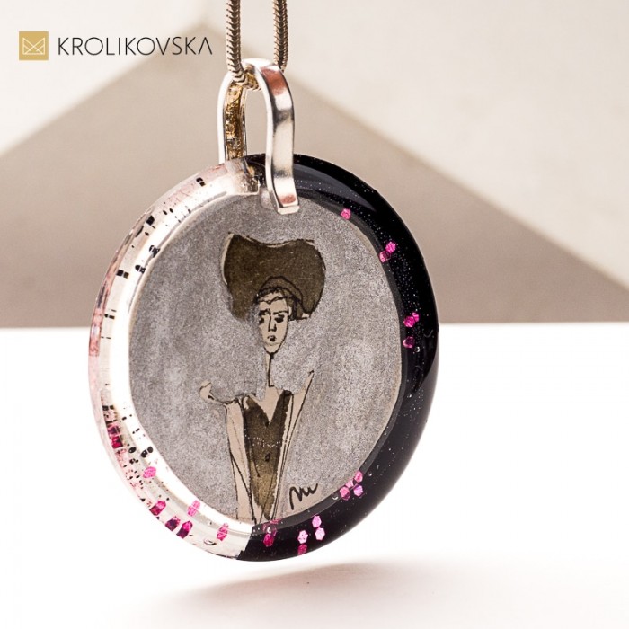 Personalizowane naszyjniki – niepowtarzalne dzieła sztuki w biżuterii.