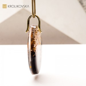 Biżuteria - Dla przyjaciółki – kobieta, z którą można milczeć.