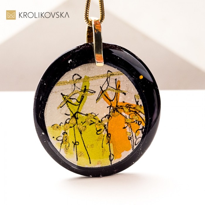 Naszyjnik jak obraz – idealny prezent na 50. urodziny dla mamy.