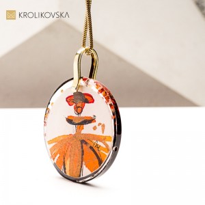 Elegancki naszyjnik z przesłaniem – wyjątkowy upominek na Dzień Matki.