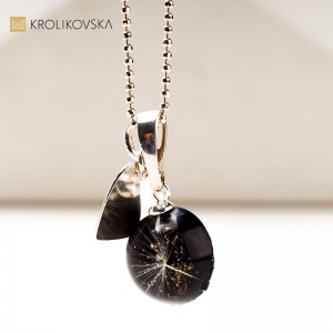 Kobiecy naszyjnik z dmuchawcem - serce z grawerem.