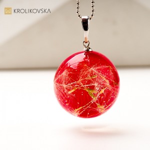 Naszyjnik z dmuchawcem – radość i energia.