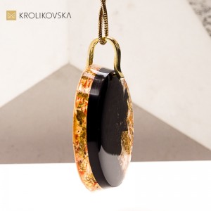 Unikatowy naszyjnik autorski – ręcznie robiona biżuteria Królikovska.