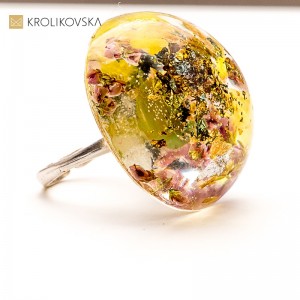 Biżuteria z żywicy handmade – unikalny prezent dla niej.1