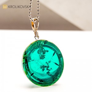 Biżuteria z żywicy handmade – wyjątkowy dodatek dla każdej kobiety.