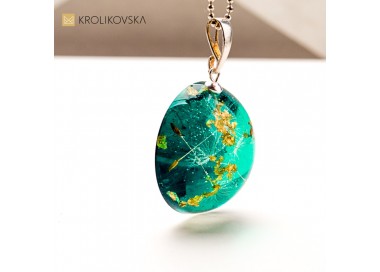 Biżuteria z żywicy handmade – wyjątkowy dodatek dla każdej kobiety.