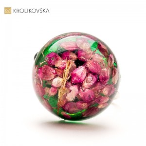 Pierścionek z żywicy z wrzosem – delikatny dodatek na co dzień1