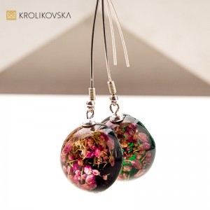 Kolczyki z żywicy z wrzosem – delikatny dodatek na co dzień1