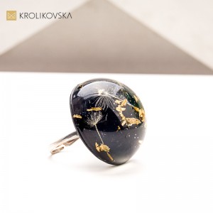 Pierścionek – subtelny prezent dla miłośniczki natury. Pierścionek – subtelny prezent dla miłośniczki natury.