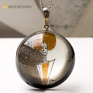 Biżuteria z zatopioną grafiką– spokój, piękno, kobiecość.1