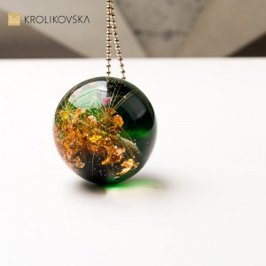 Prezent na jubileusz – elegancki naszyjnik handmade.