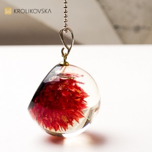 Biżuteria świąteczna – elegancki naszyjnik handmade.