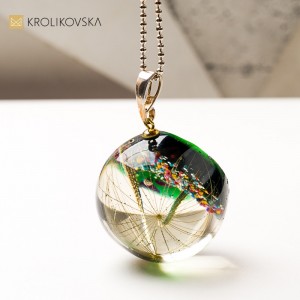 Naszyjnik prezent dla niej – elegancka biżuteria z motywem roślinnym.1