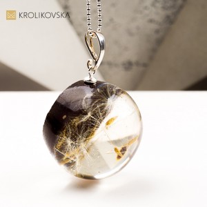 Naszyjnik kula z dmuchawcem symbol marzeń i lekkości handmade