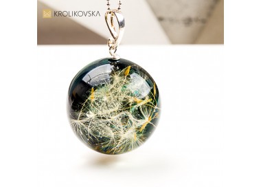 Naszyjnik kula z dmuchacem w żywicy prezent z natury handmade