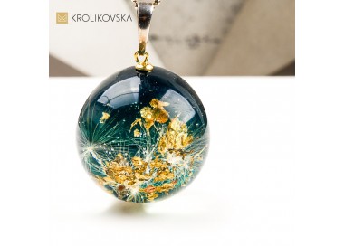 Naszyjnik kula, artystyczna biżuteria na każdą okazję