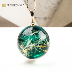 Naszyjnik z żywicy z wrzosem – biżuteria świąteczna