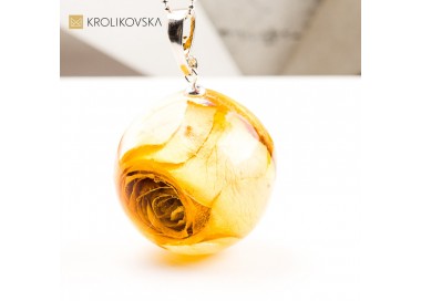 Naszyjnik kula z różą, biżuteria artystyczna z natury handmade