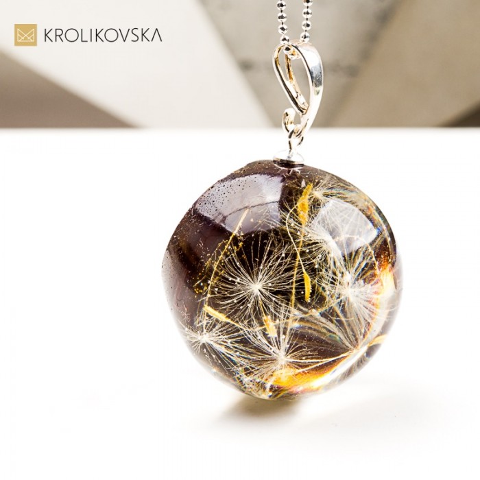 Naszyjnik kula, biżuteria handmade symbol spokoju.