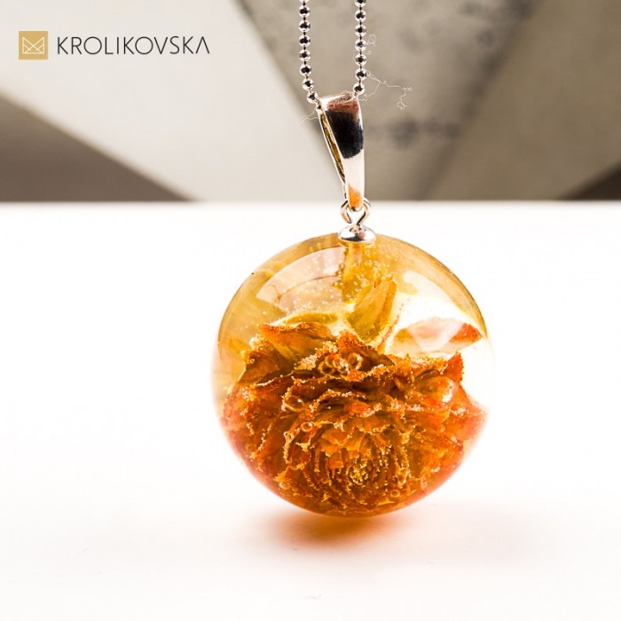 Naszyjnik kula, artystyczna biżuteria handmade.