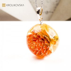 Naszyjnik kula z rośliną biżuteria artystyczna prezent handmade