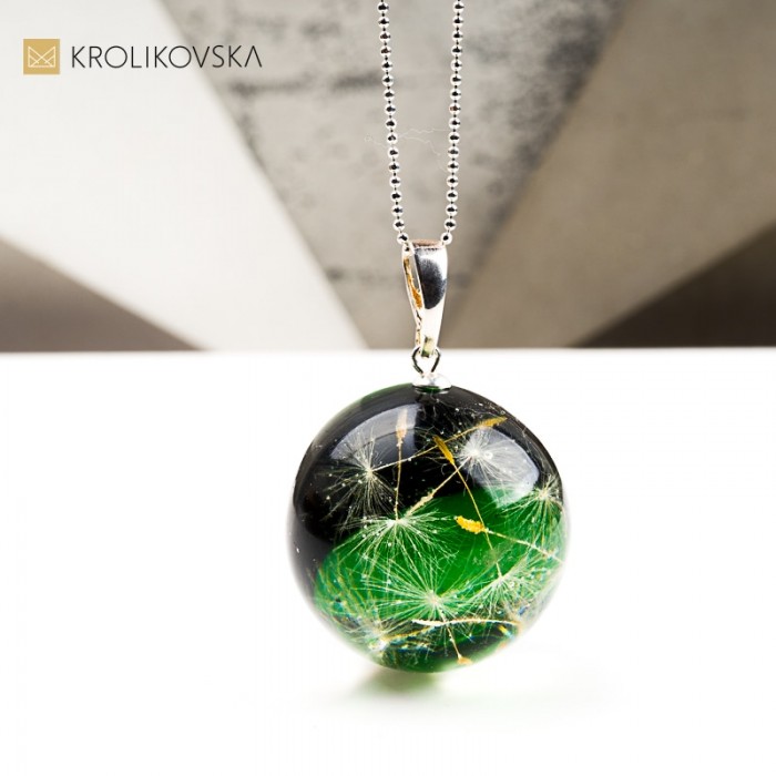 Naszyjnik kula z dmuchawcem artystyczna biżuteria handmade