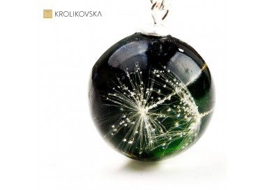 Naszyjnik z dmuchawcem w żywicy – idealny prezent na święta