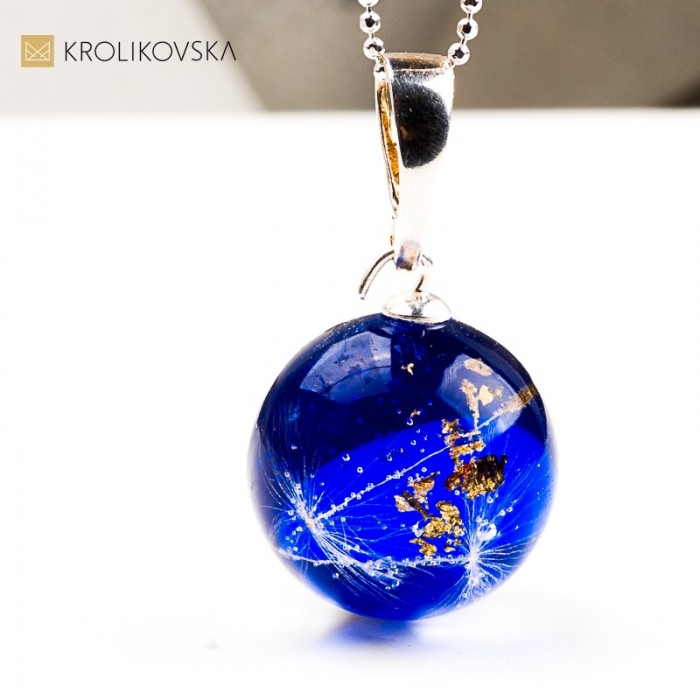 Naszyjnik z dmuchawcem – świąteczna biżuteria handmade