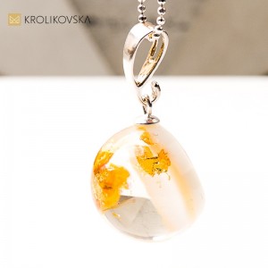 Naszyjnik z naturalną kompozycją – unikatowy dodatek handmade