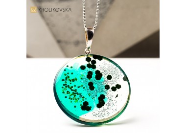 Naszyjnik zielony – elegancki dodatek prezentowy.