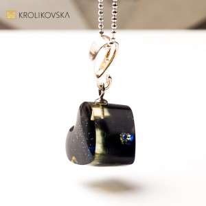 Biżuteria autorska z sercem– prezent dla miłośniczki sztuki