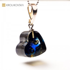 Biżuteria autorska z sercem– prezent dla miłośniczki sztuki