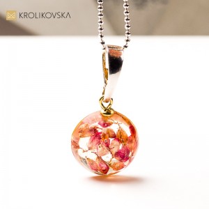 Naszyjnik autorski kwiatowy – unikalne mini dzieło sztuki