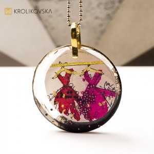 Ręcznie malowany naszyjnik, biżuteria z charakterem.