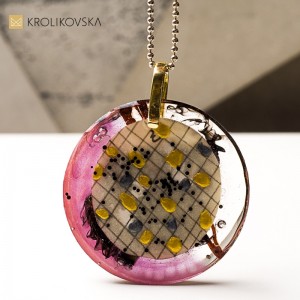 Biżuteria z żywicy handmade, prezent dla przyjaciółki.