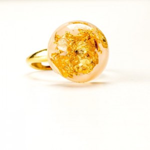 Pierścionek srebrny pozłacany.