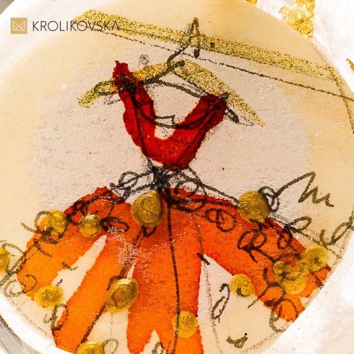 Biżuteria z żywicy handmade, naturalna forma sztuki.