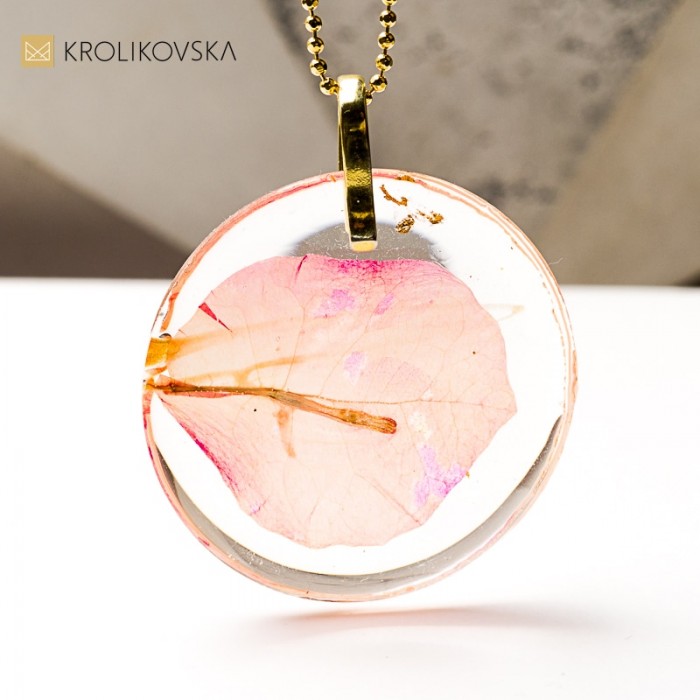 Biżuteria handmade, elegancki dodatek premium.