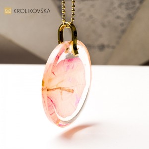 Biżuteria handmade, elegancki dodatek premium.