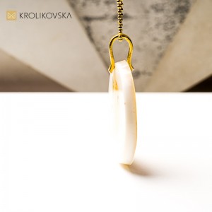 Biżuteria artystyczna idealna na zimowe prezenty.