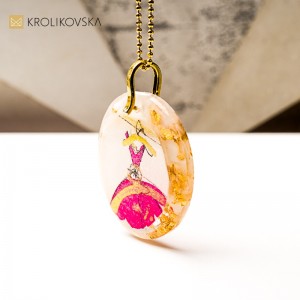 Unikatowa biżuteria tworzona ręcznie.