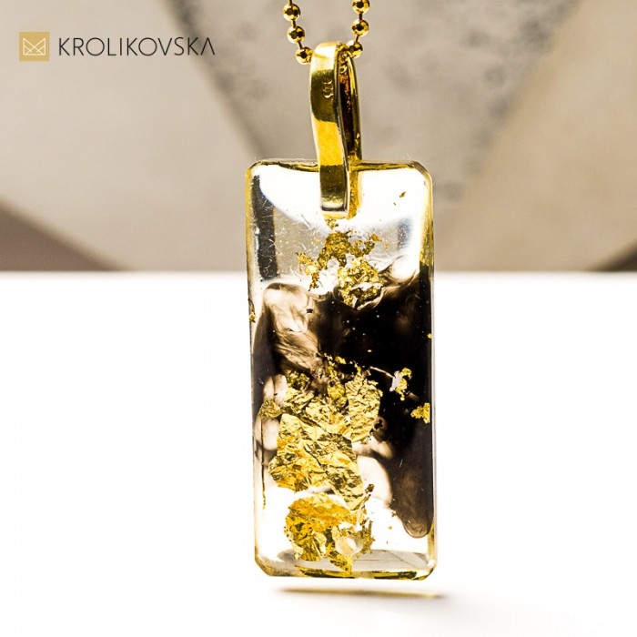 Biżuteria premium idealna na prezent.