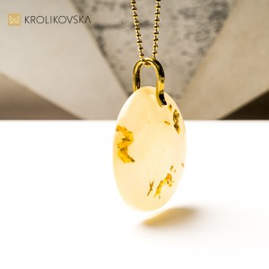 Biżuteria handmade do eleganckich zestawów.