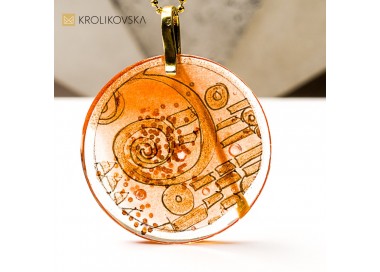 Biżuteria jako subtelny manifest.