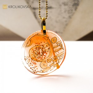 Biżuteria jako subtelny manifest.