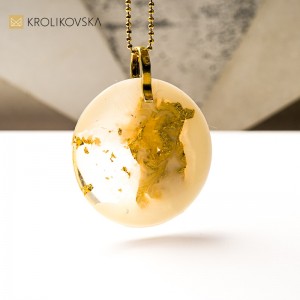 Biżuteria artystyczna dla kobiet z wyczuciem stylu.1