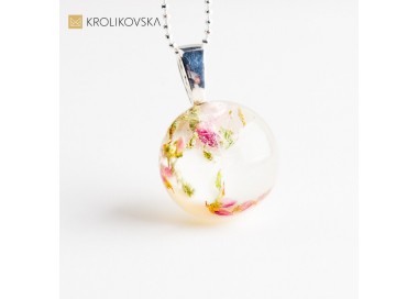 Naszyjnik inspirowany naturą – autorska biżuteria
